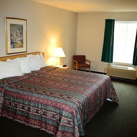 Ameriway Inn And Suites Bad Axe Esterno foto