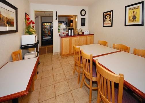 Ameriway Inn And Suites Bad Axe Esterno foto